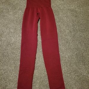 Thick Yelete Leggings. Red. One Size